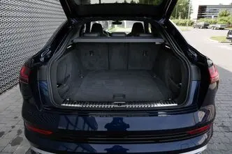 Audi e-tron, 300 kW, elekter, automaat, nelikvedu