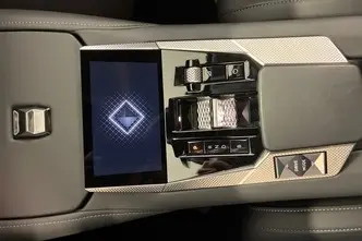 DS 4, 1.6, 165 kW, pistikhübriid, automaat, esivedu