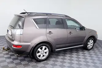Mitsubishi Outlander, 2.4, 125 kW, bensiin, automaat, nelikvedu