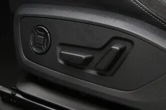 Audi Q3, 1.5, 110 kW, hübriid, automaat, esivedu
