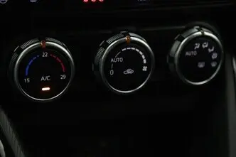 Mazda 2, 1.5, 66 kW, hübriid, manuaal, esivedu