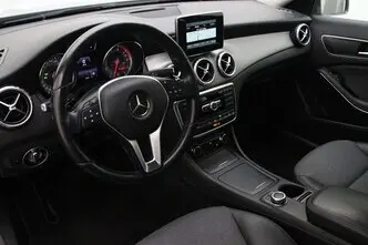 Mercedes-Benz GLA 250, 2.0, 155 kW, bensiin, automaat, nelikvedu