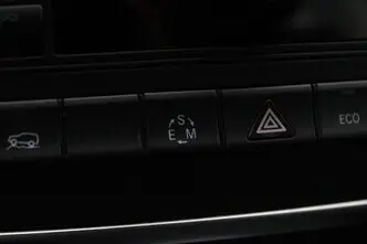 Mercedes-Benz GLA 250, 2.0, 155 kW, bensiin, automaat, nelikvedu