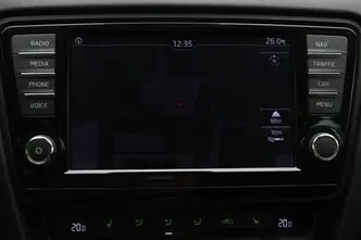 Škoda Octavia, 1.6, 81 kW, diisel, automaat, esivedu
