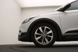 Hyundai i20, 1.0, 74 kW, bensiin, manuaal, esivedu