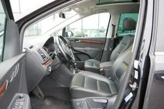 Volkswagen Sharan, 2.0, 162 kW, petrol, automatic, front-wheel drive
