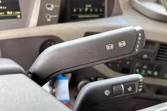 Volvo FH500, 375 kW, дизель, автомат
