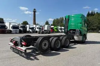 Volvo FH540, 405 kW, diesel, automatic