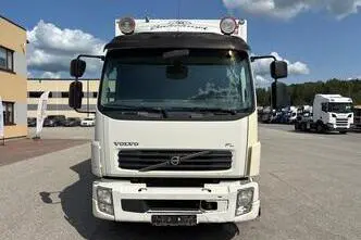 Volvo FL240, 7.1, 177 kW, diesel, rear-wheel drive