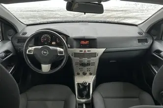 Opel Astra, 1.4, 66 kW, bensiin, manuaal, esivedu