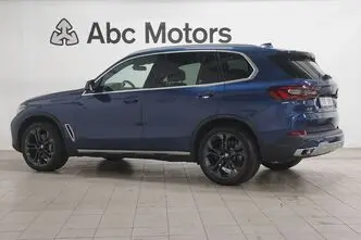 BMW X5, 3.0, 250 kW, hybrid, automatic, four-wheel drive