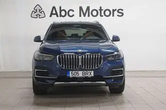 BMW X5, 3.0, 250 kW, hybrid, automatic, four-wheel drive