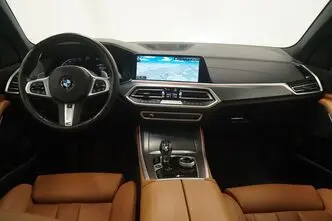 BMW X5, 3.0, 250 kW, hybrid, automatic, four-wheel drive