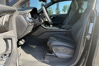 Audi Q8, 3.0, 210 kW, гибрид, автомат, полный привод