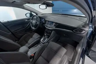 Opel Astra, 1.6, 147 kW, бензин, автомат, передний привод
