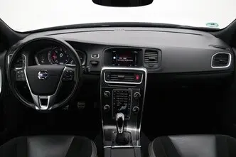Volvo V60, 2.0, 140 kW, дизель, механическая, передний привод
