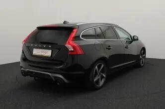 Volvo V60, 2.0, 140 kW, дизель, механическая, передний привод