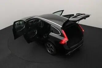 Volvo V60, 2.0, 140 kW, дизель, механическая, передний привод