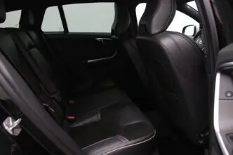 Volvo V60, 2.0, 140 kW, дизель, механическая, передний привод