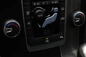 Volvo V60, 2.0, 140 kW, дизель, механическая, передний привод