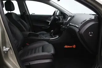 Opel Insignia, 1.6, 100 kW, diisel, manuaal, esivedu