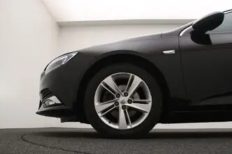Opel Insignia, 1.6, 100 kW, diisel, manuaal, esivedu