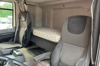 DAF CF 440 6x2, 320 kW, дизель, автомат