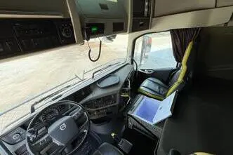 Volvo FH 16 750 6x4, 552 kW, дизель, автомат