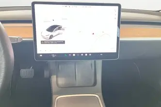 Tesla Model 3, 208 kW, elekter, automaat, tagavedu
