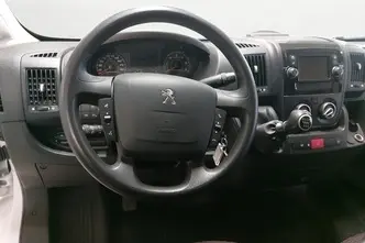 Peugeot Boxer, 2.2, 88 kW, diesel, manual, front-wheel drive