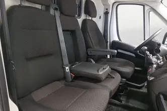 Peugeot Boxer, 2.2, 88 kW, diesel, manual, front-wheel drive
