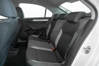 Škoda Rapid, 1.0, 70 kW, bensiin, manuaal, esivedu