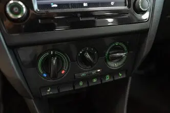 Škoda Rapid, 1.0, 70 kW, bensiin, manuaal, esivedu