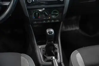 Škoda Rapid, 1.0, 70 kW, bensiin, manuaal, esivedu
