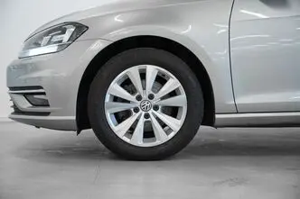 Volkswagen Golf, 1.0, 85 kW, бензин, механическая, передний привод