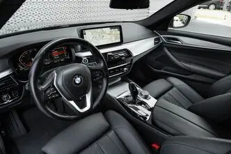 BMW 520, 2.0, 140 kW, diesel, automatic, four-wheel drive
