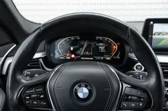 BMW 520, 2.0, 140 kW, diesel, automatic, four-wheel drive