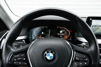 BMW 520, 2.0, 140 kW, дизель, автомат, полный привод