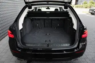BMW 520, 2.0, 140 kW, дизель, автомат, полный привод