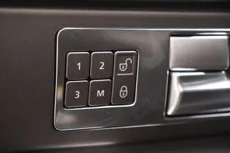 Land Rover Discovery, 3.0, 188 kW, diesel, automatic, four-wheel drive