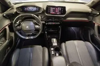 Peugeot 2008, 1.2, 96 kW, bensiin, automaat, esivedu