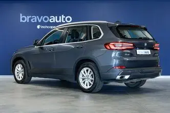BMW X5, 3.0, 210 kW, гибрид, автомат, полный привод