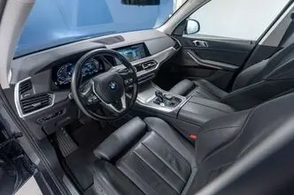 BMW X5, 3.0, 210 kW, гибрид, автомат, полный привод