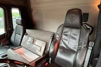 Scania G, 302 kW, lng, automatic