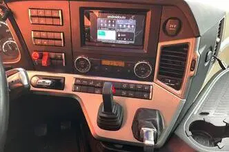 Mercedes-Benz Actros, 390 kW, diesel, automatic