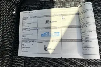 Renault Captur, 1.6, 68 kW, pistikhübriid, automaat, esivedu