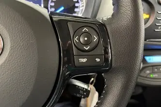 Toyota Yaris, 1.5, 74 kW, hübriid, automaat, esivedu