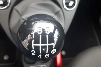 Fiat 500, 1.0, 51 kW, hübriid, manuaal, esivedu