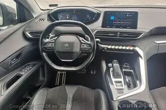 Peugeot 5008, 1.5, 96 kW, diisel, automaat, esivedu