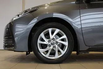 Toyota Corolla, 1.6, 97 kW, bensiin, automaat, esivedu